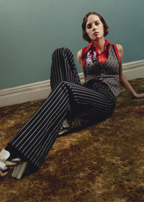 Maya Thurman Hawke pic #1212900