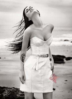 Megan Fox pic #197296