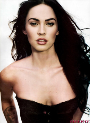 Megan Fox pic #450036