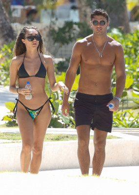 Megan Mckenna pic #1025576