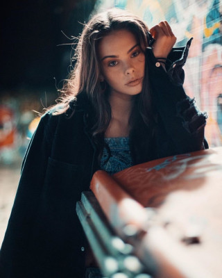Meika Woollard pic #1216875