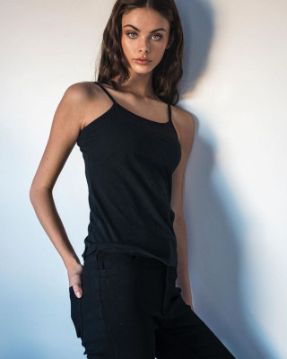 Meika Woollard pic #1218596