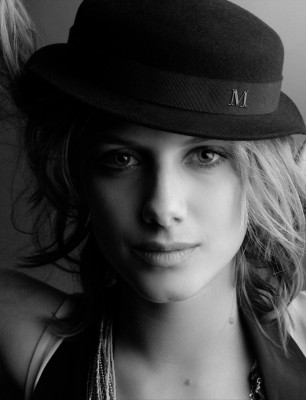 photo 29 in Melanie Laurent gallery [id662728] 2014-01-21 00:00:00