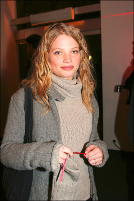 Melanie Thierry pic #397924