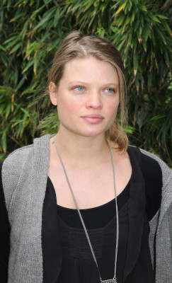 Melanie Thierry pic #521834