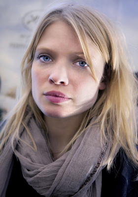 Melanie Thierry pic #570918
