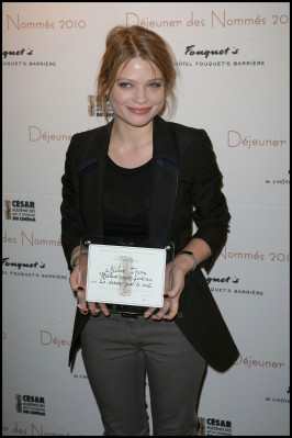 Melanie Thierry pic #393113
