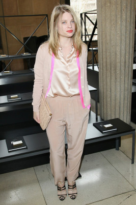 Melanie Thierry pic #384889
