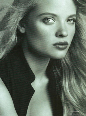 Melanie Thierry pic #383012