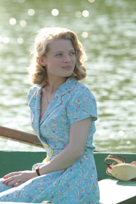 Melanie Thierry pic #609353