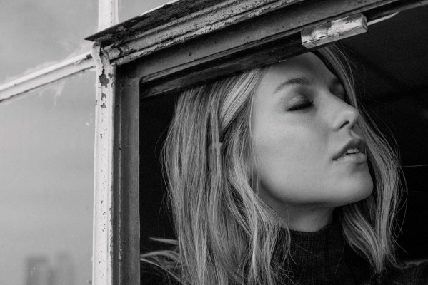 Melissa Benoist pic #1005877