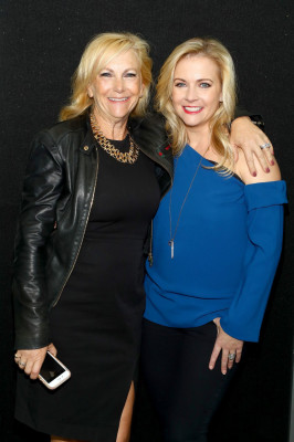 photo 3 in Melissa Joan Hart gallery [id969475] 2017-10-09 00:00:00
