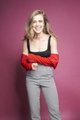 photo 28 in Melissa Roxburgh gallery [id1183863] 2019-10-14 00:00:00