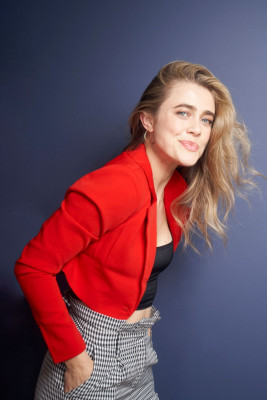 Melissa Roxburgh pic #1183644
