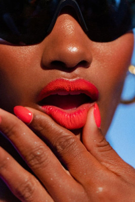 Melodie Monrose by Tom Newton