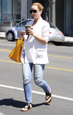 Mena Suvari pic #705349