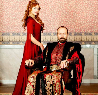 Meryem Uzerli pic #582021