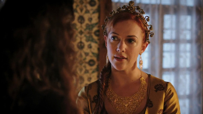 Meryem Uzerli pic #630541