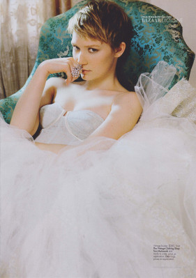 photo 26 in Wasikowska gallery [id269068] 2010-07-07 00:00:00