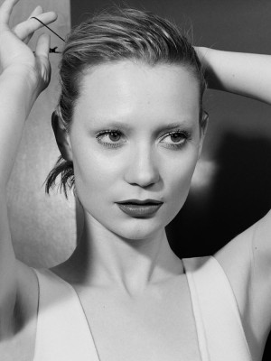 Mia Wasikowska pic #717534