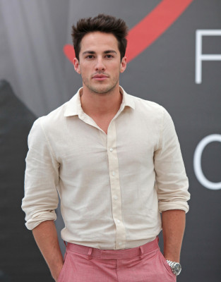 Michael Trevino pic #499268