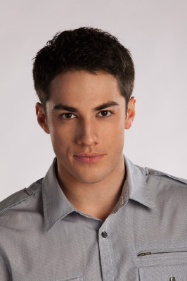 Michael Trevino pic #416808