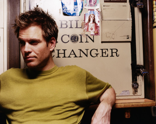 Michel Weatherly pic #209954