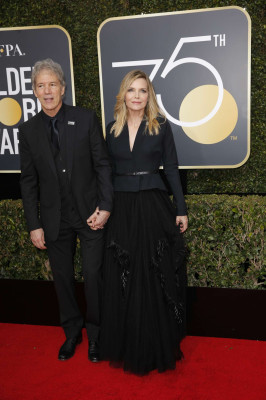 Michelle Pfeiffer pic #996409