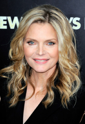 photo 21 in Michelle Pfeiffer gallery [id428590] 2011-12-12 00:00:00