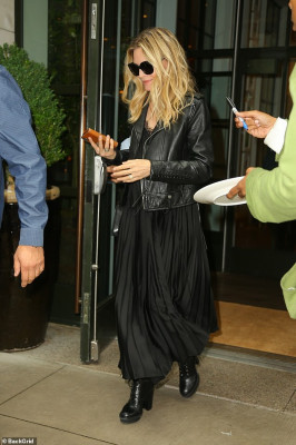 Michelle Pfeiffer pic #1141379