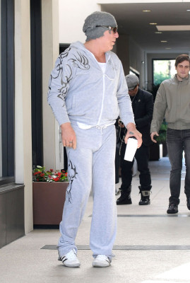 photo 25 in Mickey Rourke gallery [id583734] 2013-03-17 00:00:00