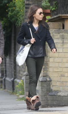 Mila Kunis pic #613802