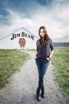 Mila Kunis pic #678919