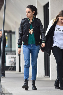 Mila Kunis pic #1090808