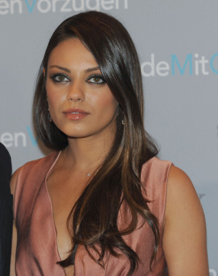 Mila Kunis pic #396019