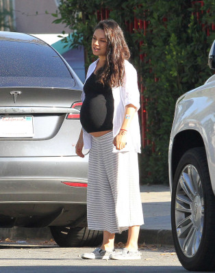 Mila Kunis pic #891458