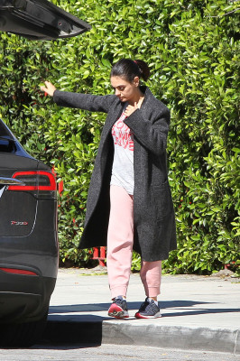 Mila Kunis pic #1022513