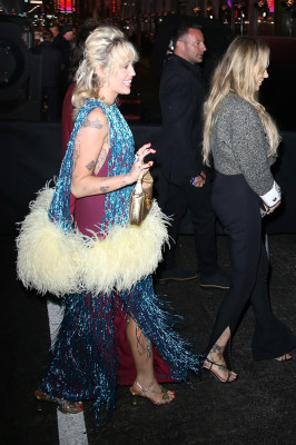photo 18 in Miley Cyrus gallery [id1279016] 2021-11-07 00:00:00
