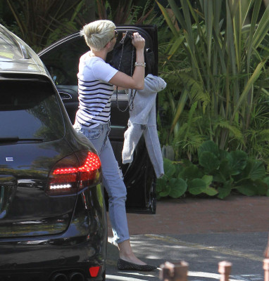 Miley Cyrus pic #1165103