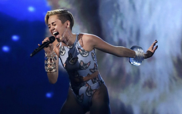 Miley Cyrus pic #650035