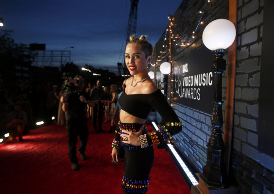 photo 22 in Miley Cyrus gallery [id629679] 2013-09-02 00:00:00