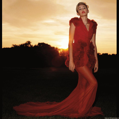 Miley Cyrus pic #629572