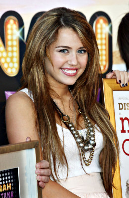 photo 15 in Miley Cyrus gallery [id158275] 2009-05-26 00:00:00