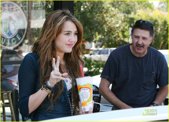 Miley Cyrus pic #146788