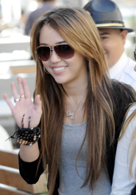 Miley Cyrus pic #163141