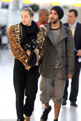 Miley Cyrus pic #649405