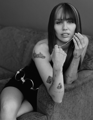 photo 6 in Miley Cyrus gallery [id1354131] 2024-07-19 00:00:00