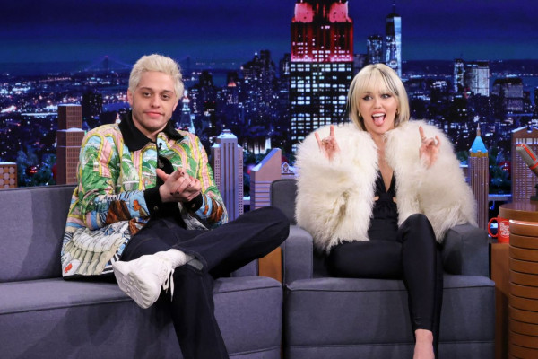 Miley Cyrus pic #1286608