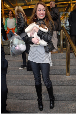 photo 8 in Miley gallery [id147779] 2009-04-17 00:00:00
