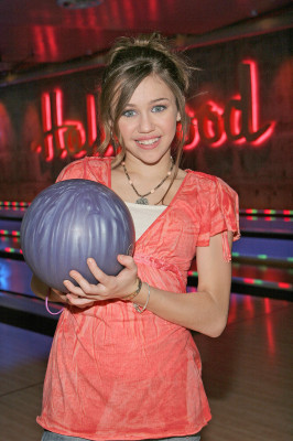 Miley Cyrus pic #147872
